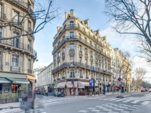 Centre Paris Champs Elysées