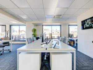 Open space Centre BURO Club Paris Torcadero