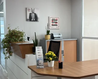 Accueil du centre d'accueil BURO Club Puget sur Argens