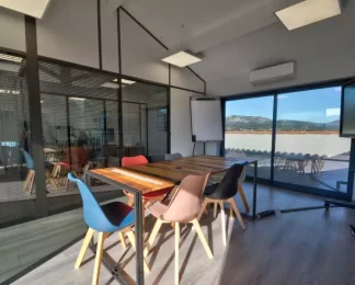 Salle de réunion centre BURO Club Partner Aubagne