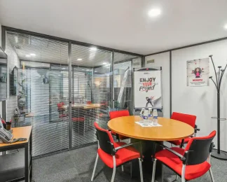 Salle 3 et Salle 4 de 10 m² pour 4 pers