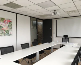 buro-club-bordeaux-lac-1