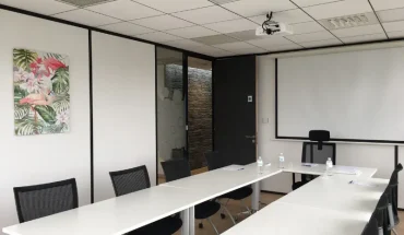 buro-club-bordeaux-lac-1