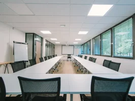 buro-club-bordeaux-lac-6