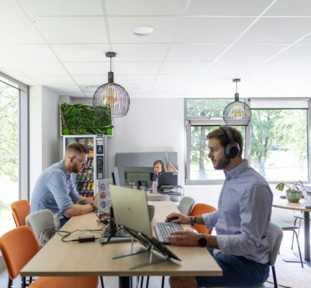 buro-club-partner-annecy-altais (2)