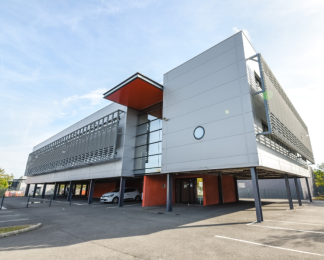 Business address Bordeaux Neil Armstrong
